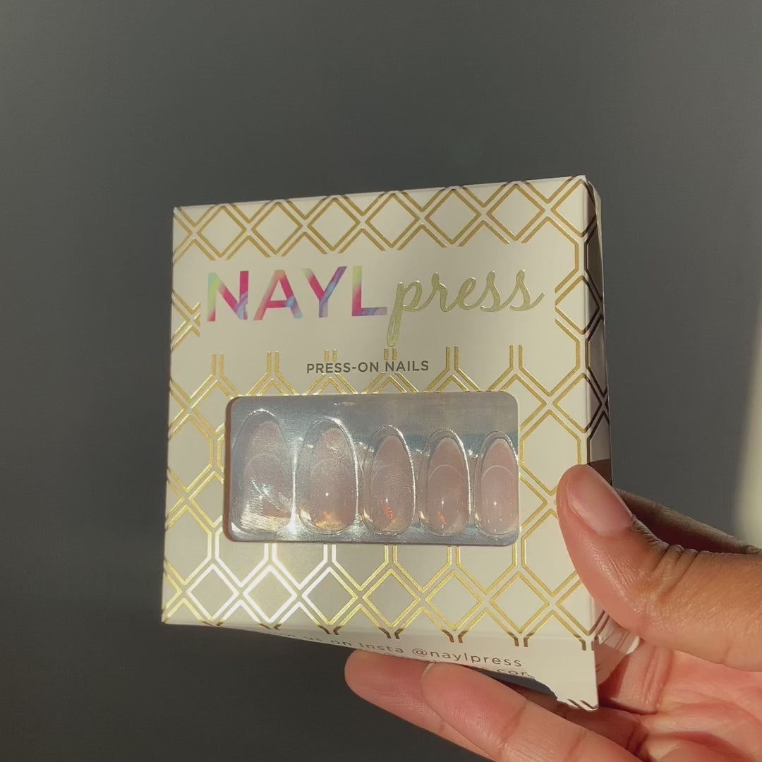 Load video: Naylpress Press On Nails, quick manicure, almond nails, acrylic nails, false nails